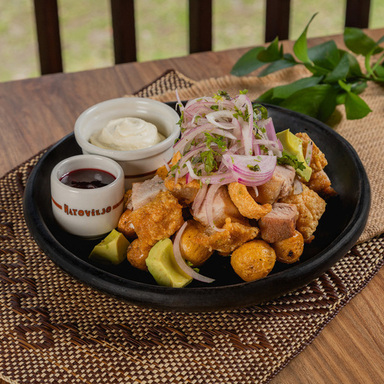 Chicharrón Especial (Picado)