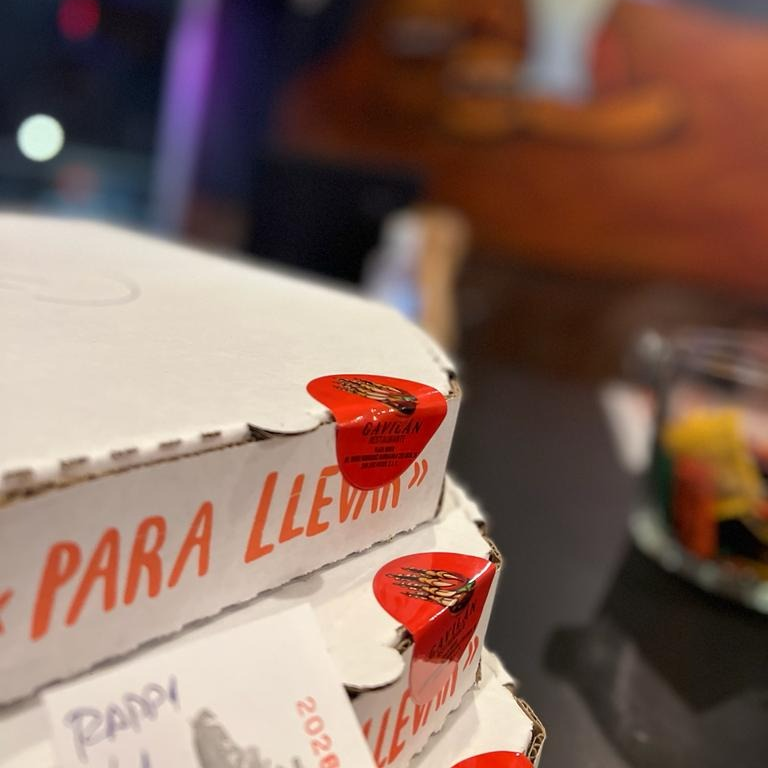 Combo 1 Pizza Grande Pepperoni y 1 Mediana Hawaina