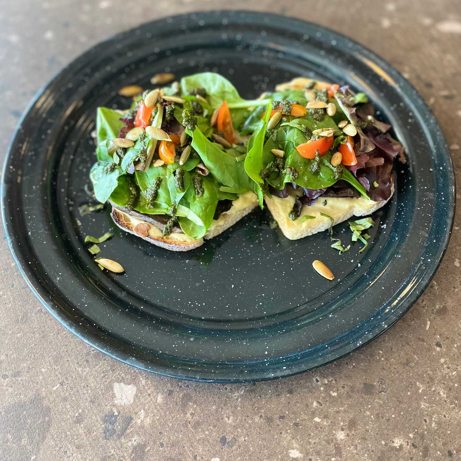Toast de Hummus
