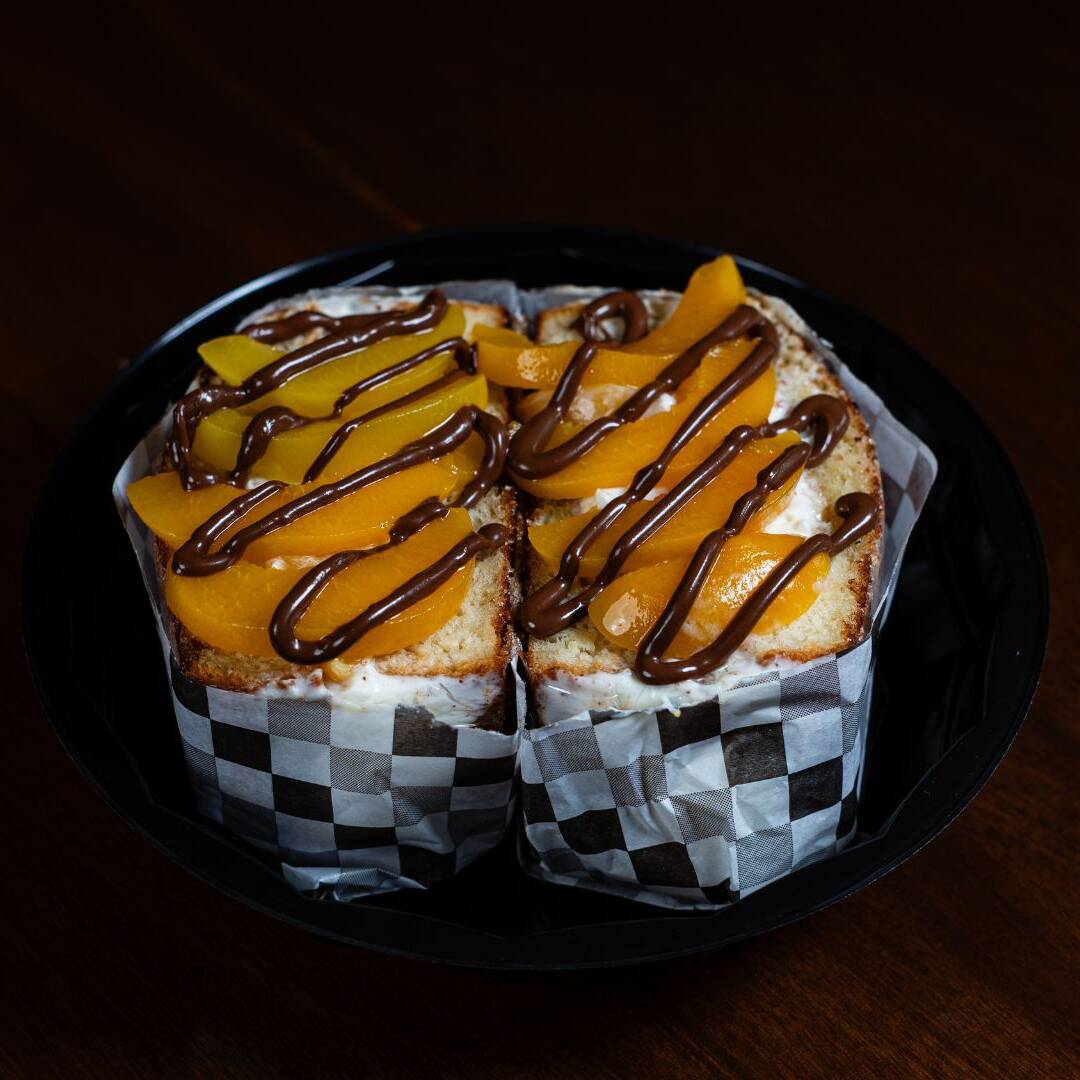 Peach & Cream Sando