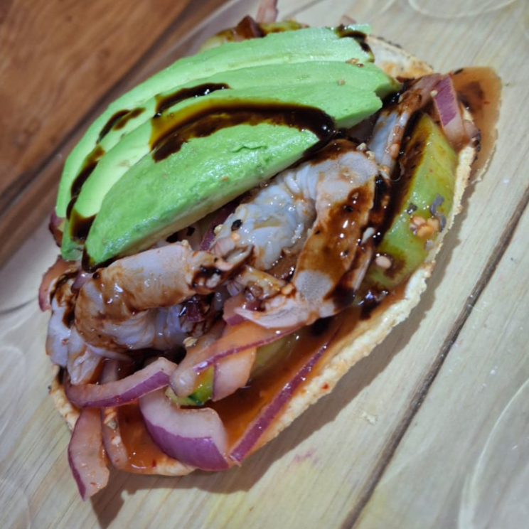 TOSTADA AGUACHILE ROJO