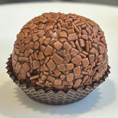 Brigadeiro de Chocolate Belga Ao Leite.