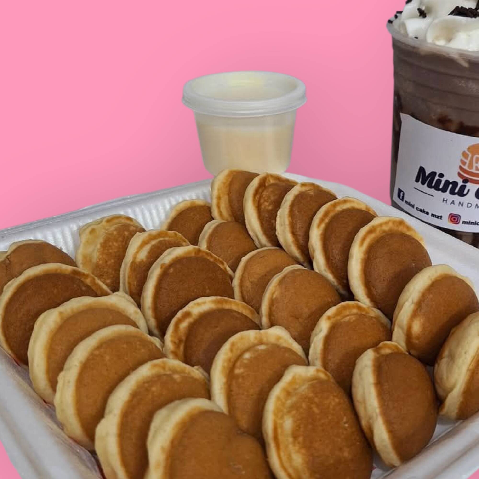 Mini Pancakes + Frappé + Tarjeta  de Felicitación