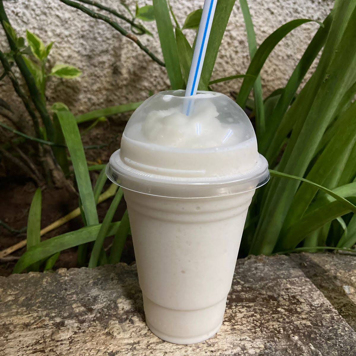Smoothies Mango / Piña-Coco / Plátano-Nesquik / Pi