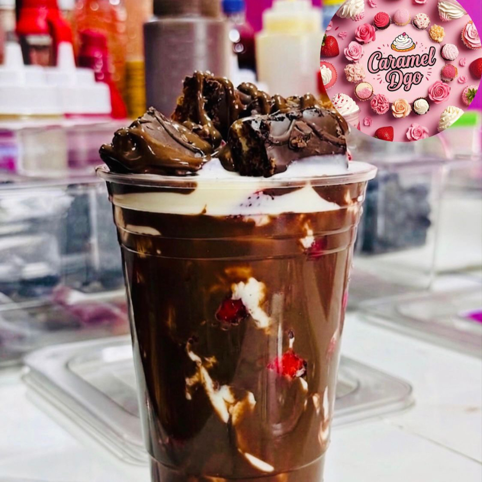 Fresas Congeladas con Crema y Kinder Delice