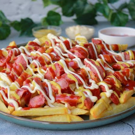 SALCHIPAPAS