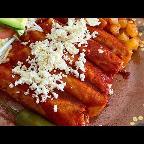 ENCHILADAS + COCA DE 600 ML