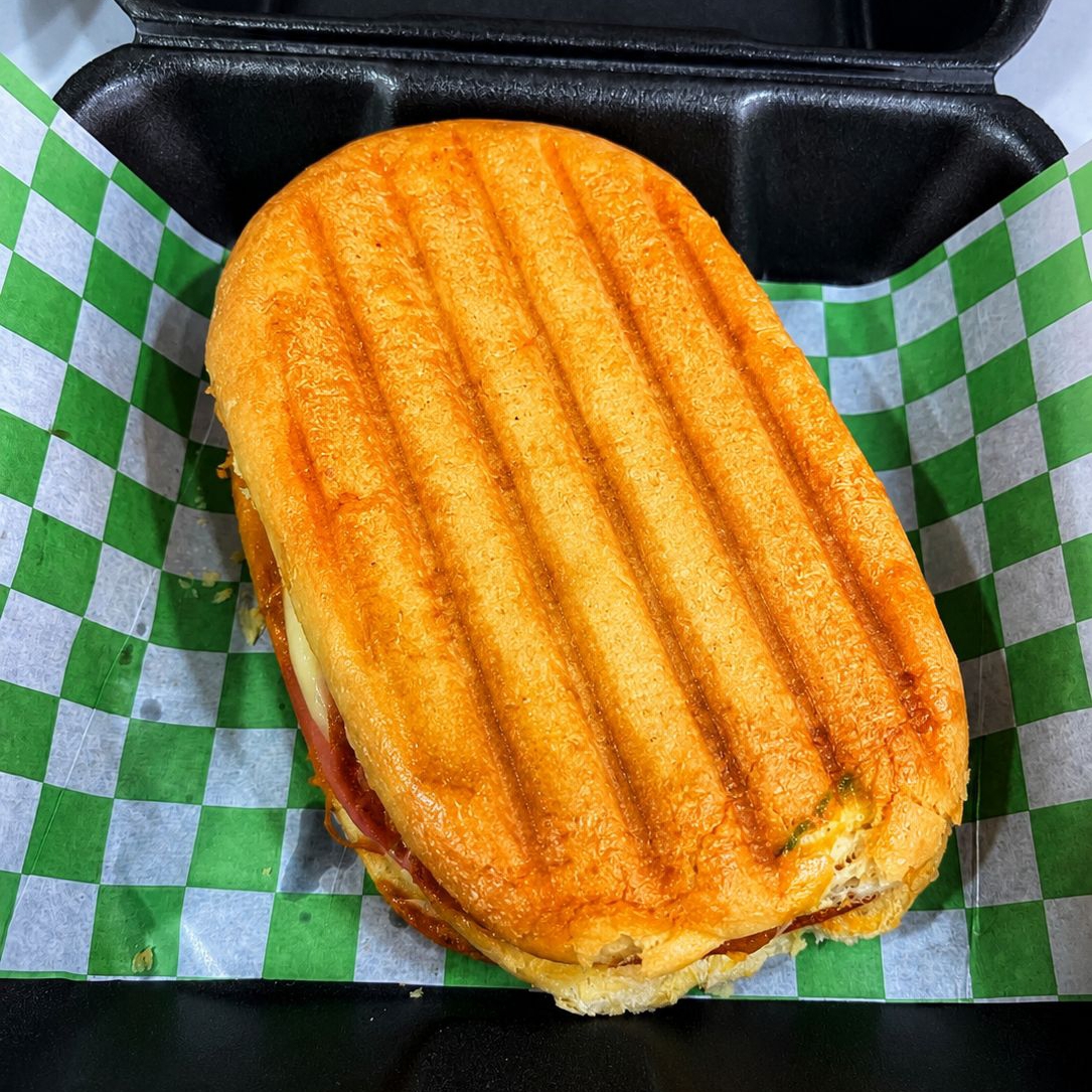 Torta jamón y queso