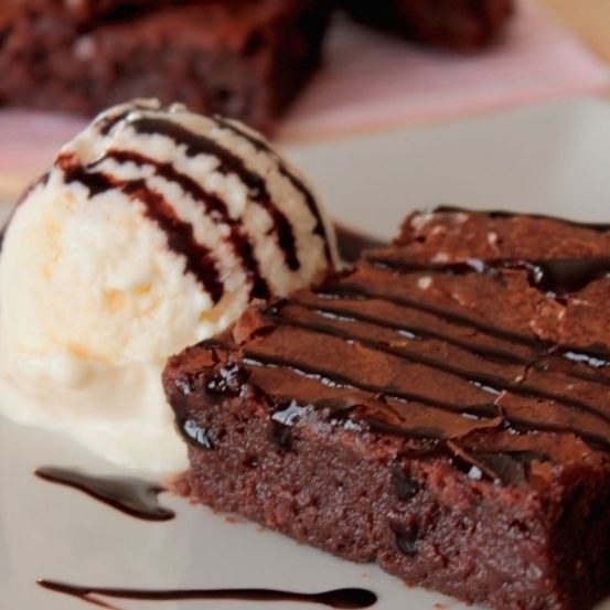 Brownie con Helado