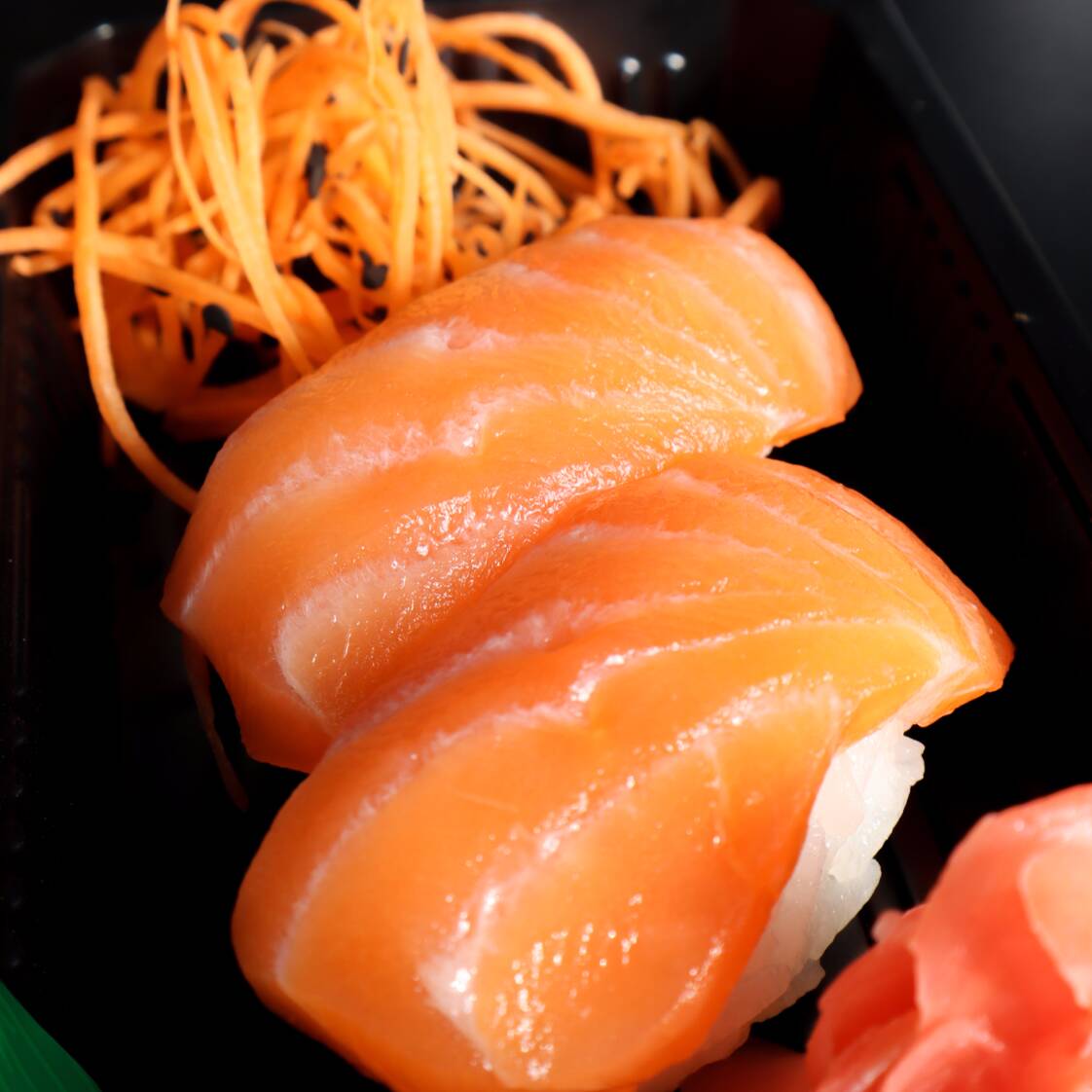 Nigiri de Salmón