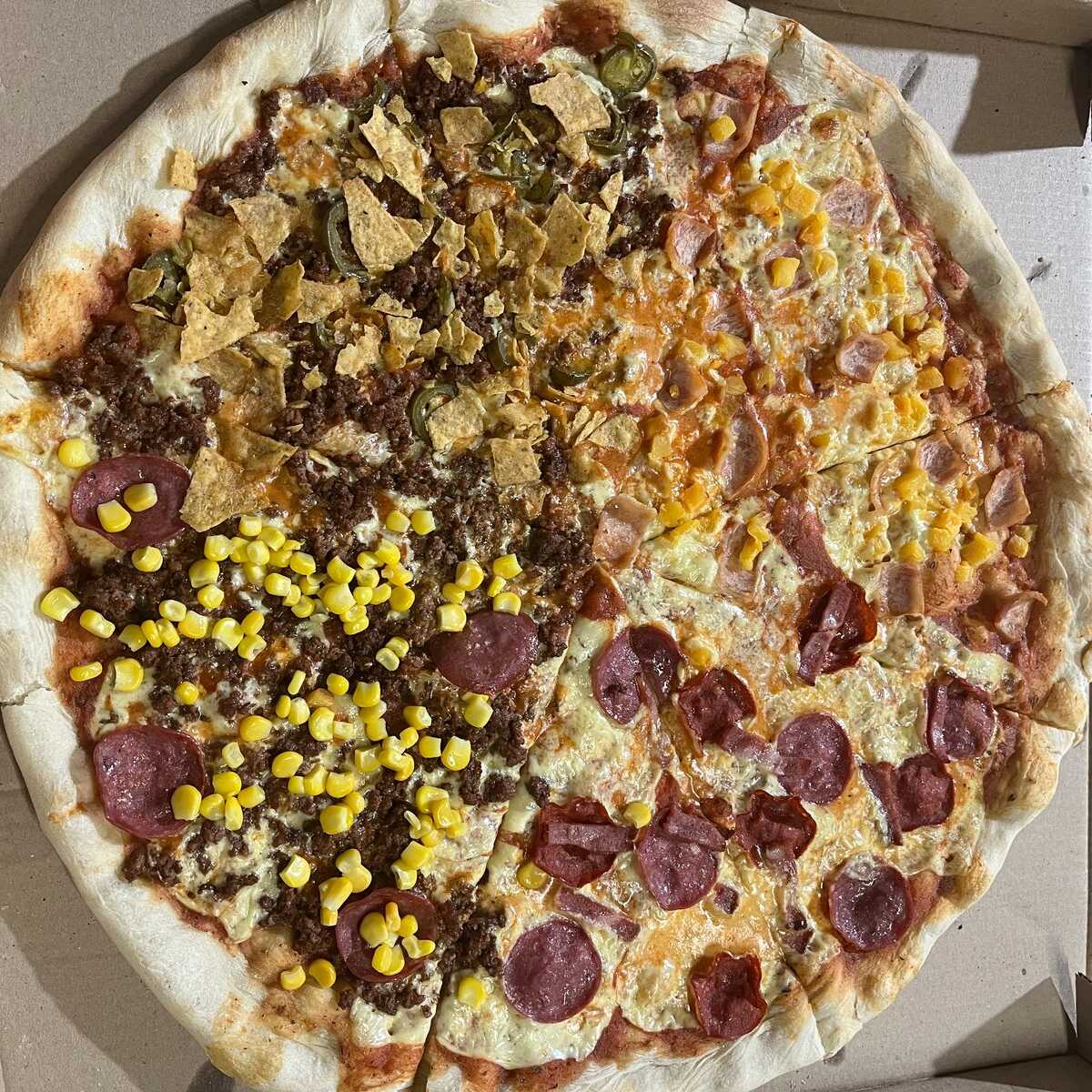 Pizza Mega Familiar 55 Cms