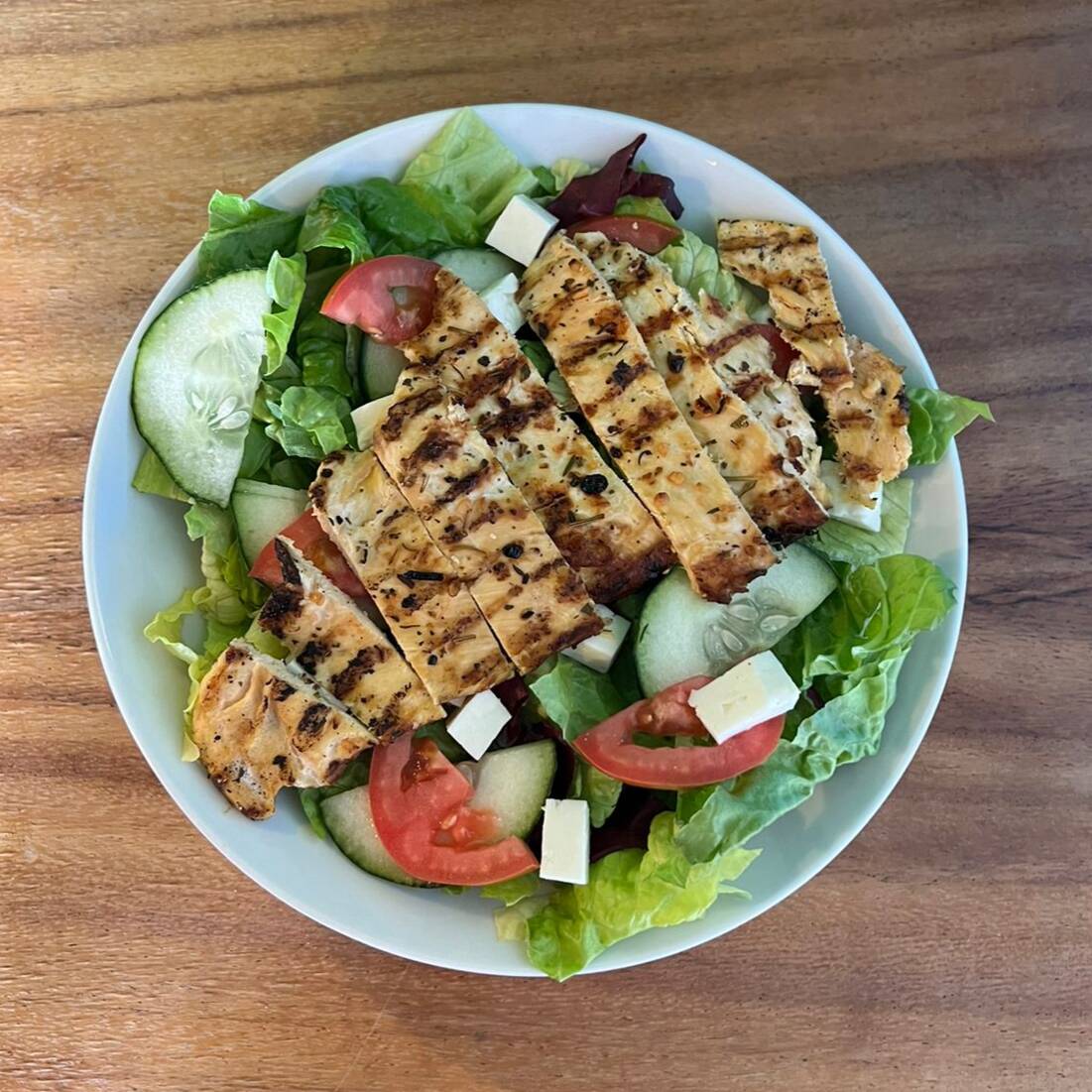 Ensalada Clásica Pollo