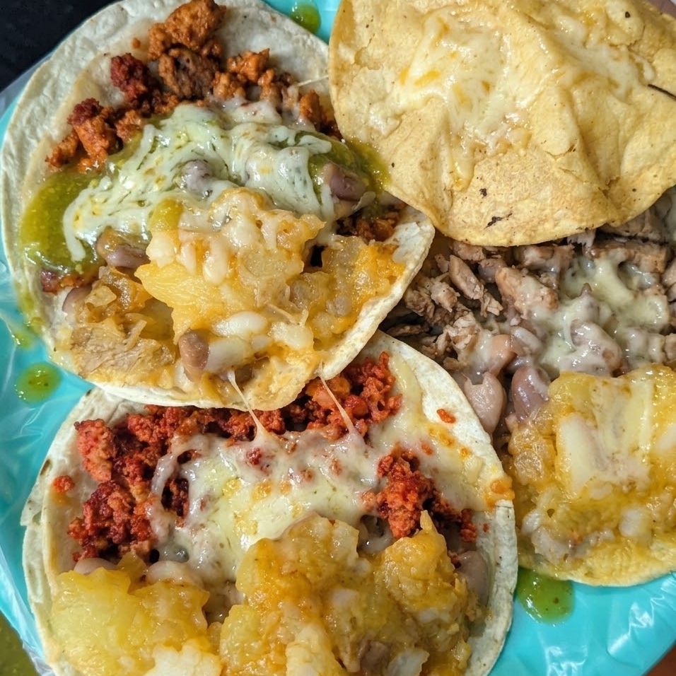 Taco con Queso