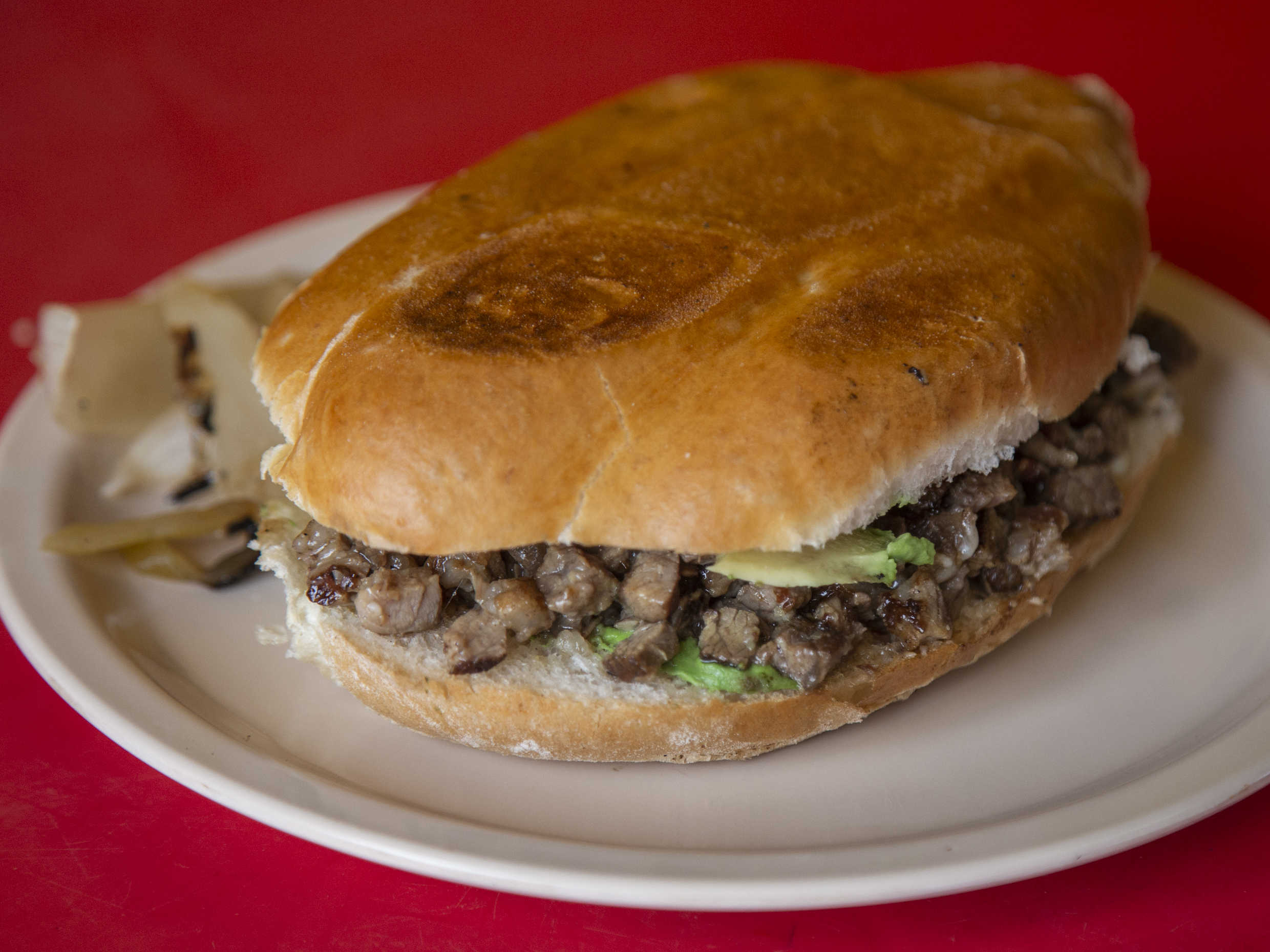 3 Tortas de Carne Asada