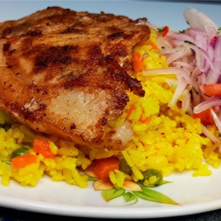 Arroz a la Jardinera con Chuleta + Bebida