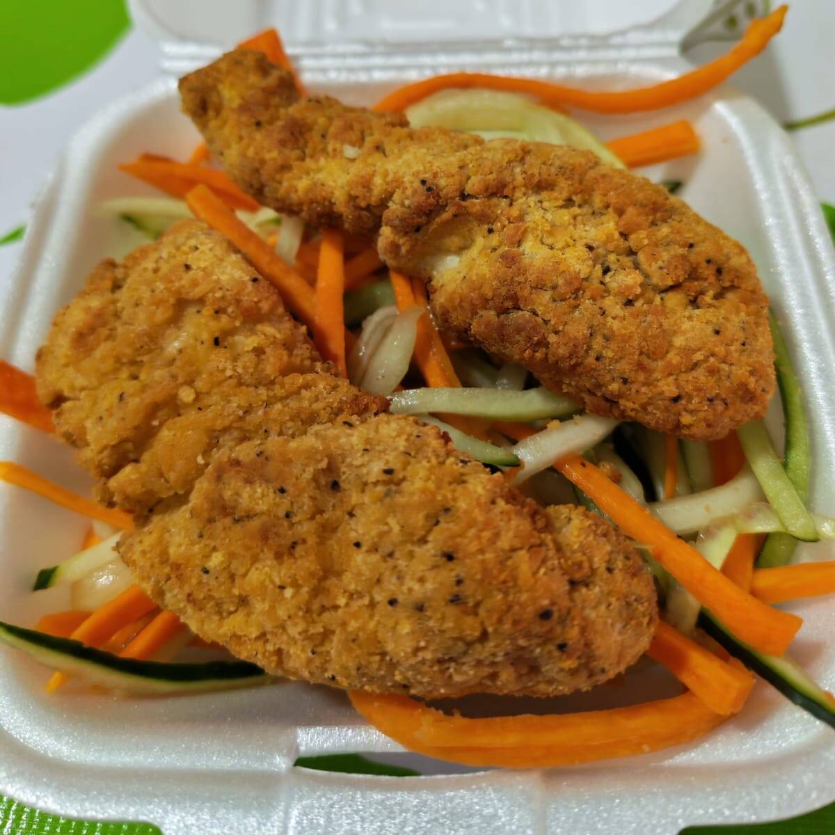 Spaghetti de Verdura con Tenders Mango Habanero