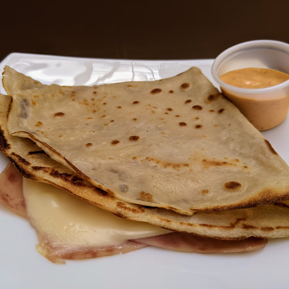 Crepa salada de Jamón y Queso