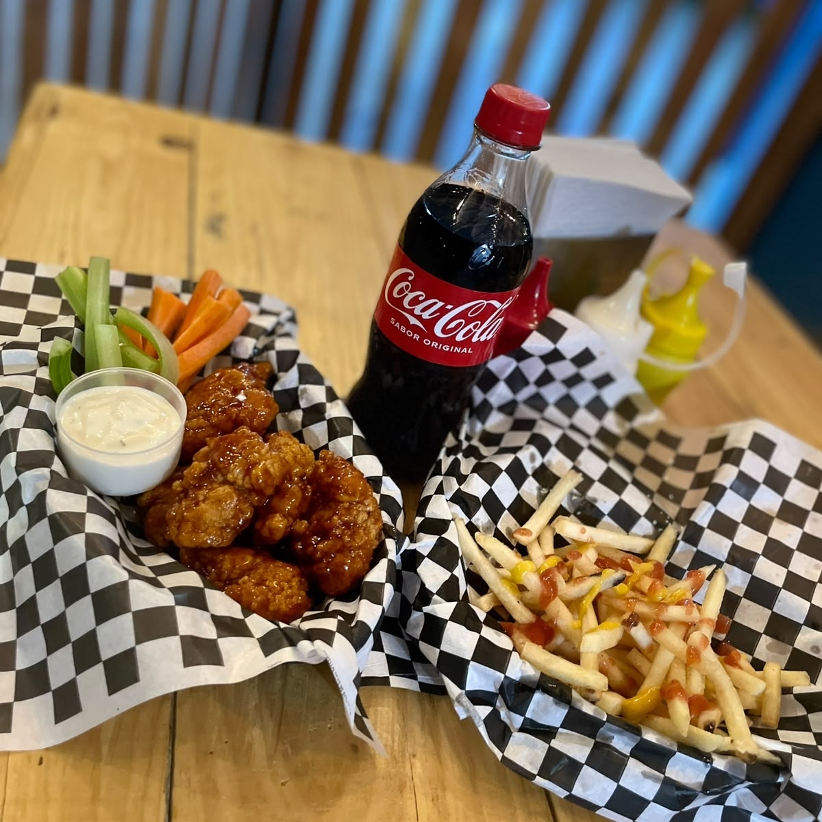 Boneless 500 Gr con Papas