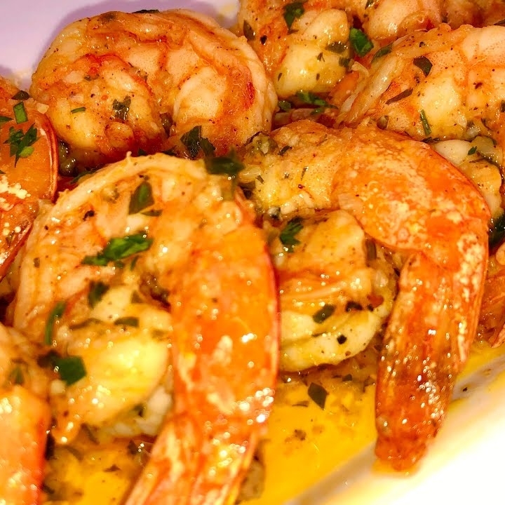 Camarones al mojo de ajo