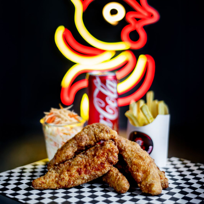 Combo 8 (Tenders 6 pzas + pap.+ensal.+ beb.)