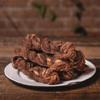 TRENZA CINAMMON ROLL