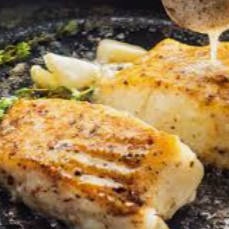 Arroz, feijão, farofa e mais um acompanhamento a sua escolha