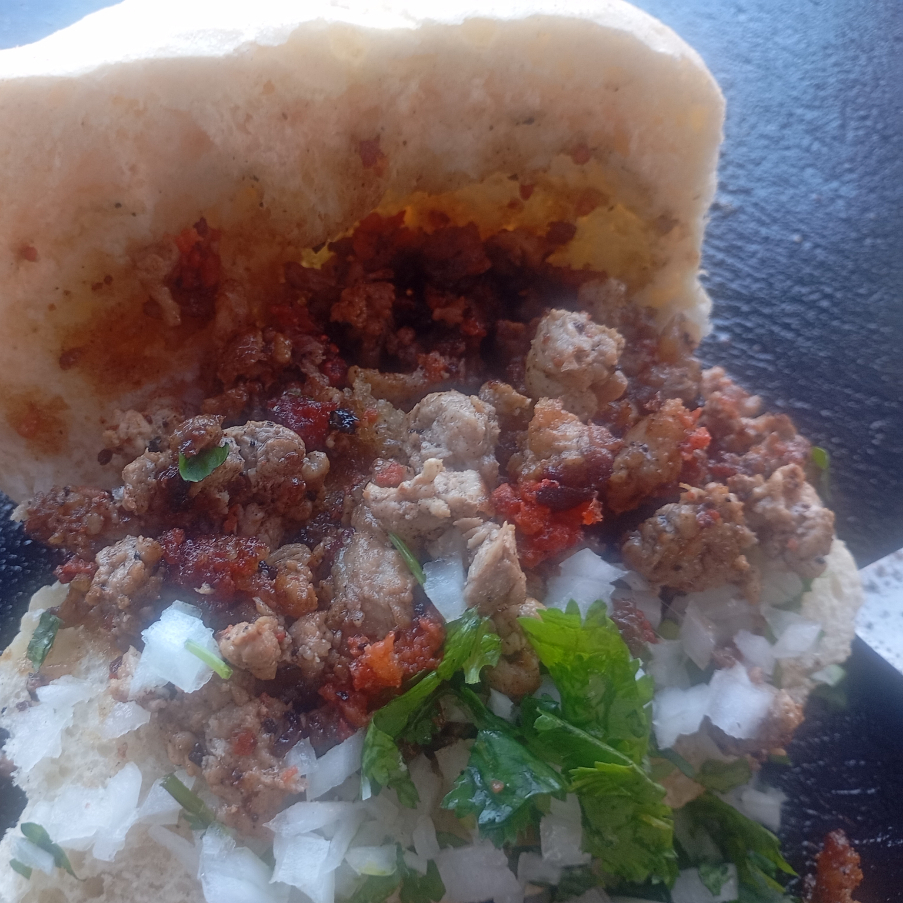 Torta Combinada de Bisteck con Chorizo