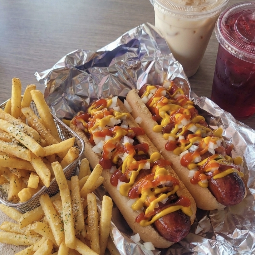 COMBO MEXICANO! 2 HOTDOG 2 BEBIDAS Y PAPAS15