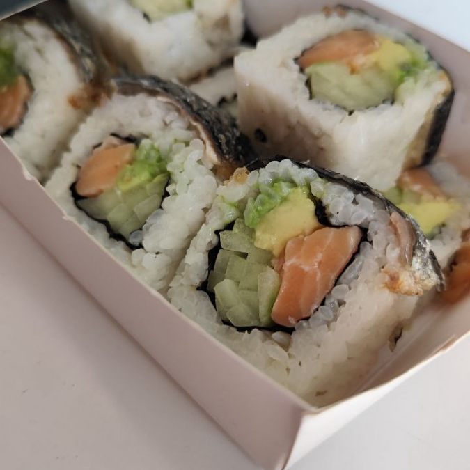 Sake Kawa Roll