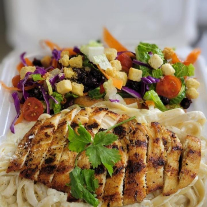 Fettuccini con Pollo