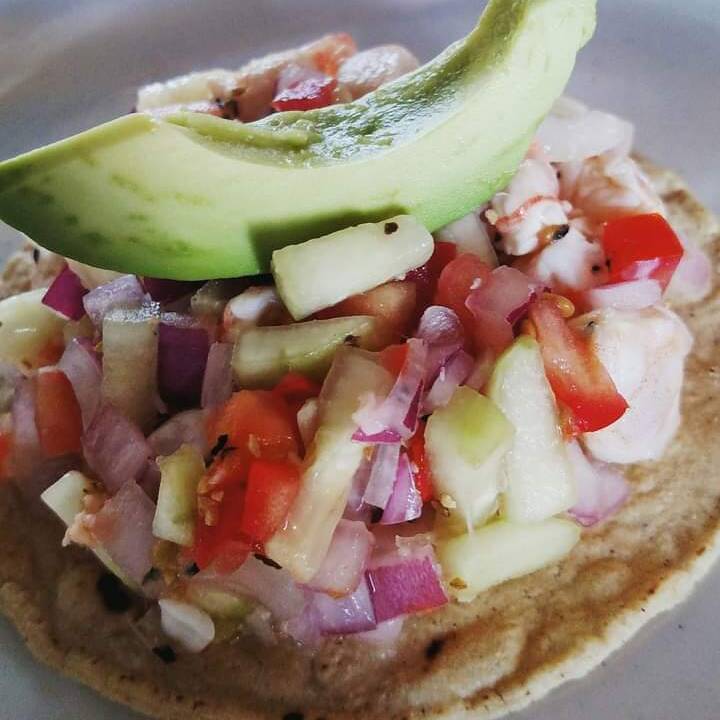 Tostada de Ceviche de Camarón