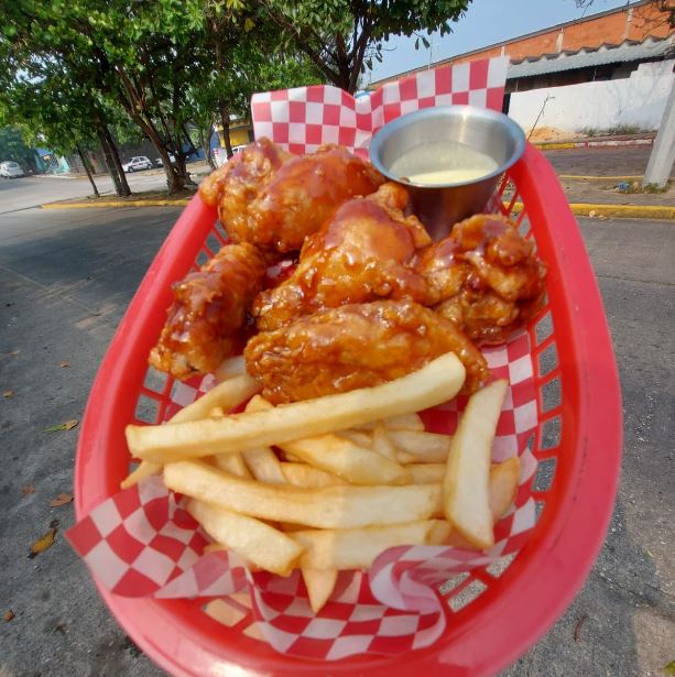 Mr. Pollin boneless y mas