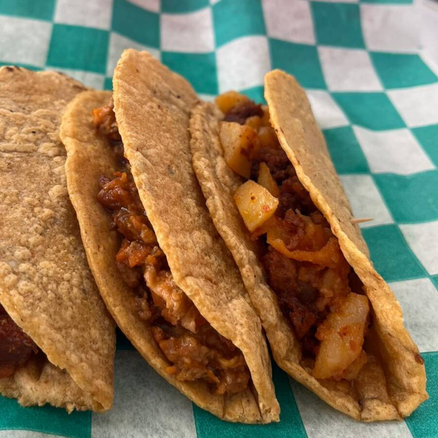 4 Tacos de Maiz