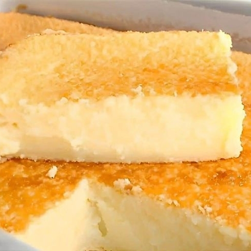 leite condensado, coco e queijo ralado