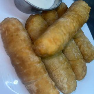 TEQUEÑOS