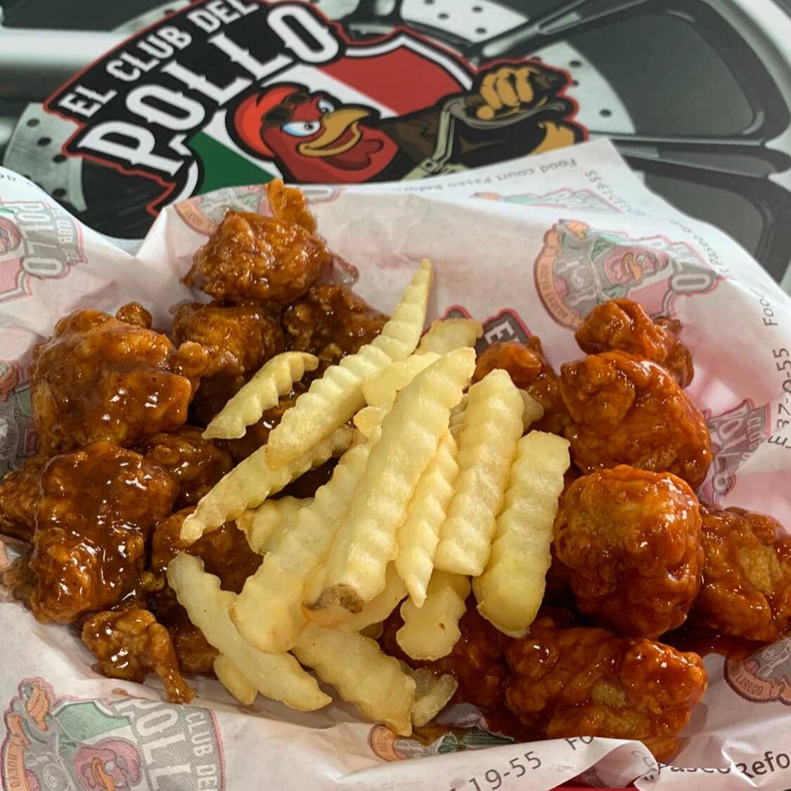 Combo Boneless Papas y Refresco