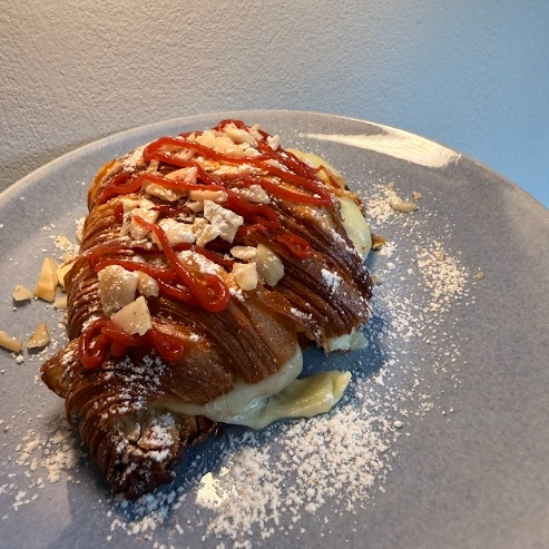 CROISSANT DULCE DE GUAYABA