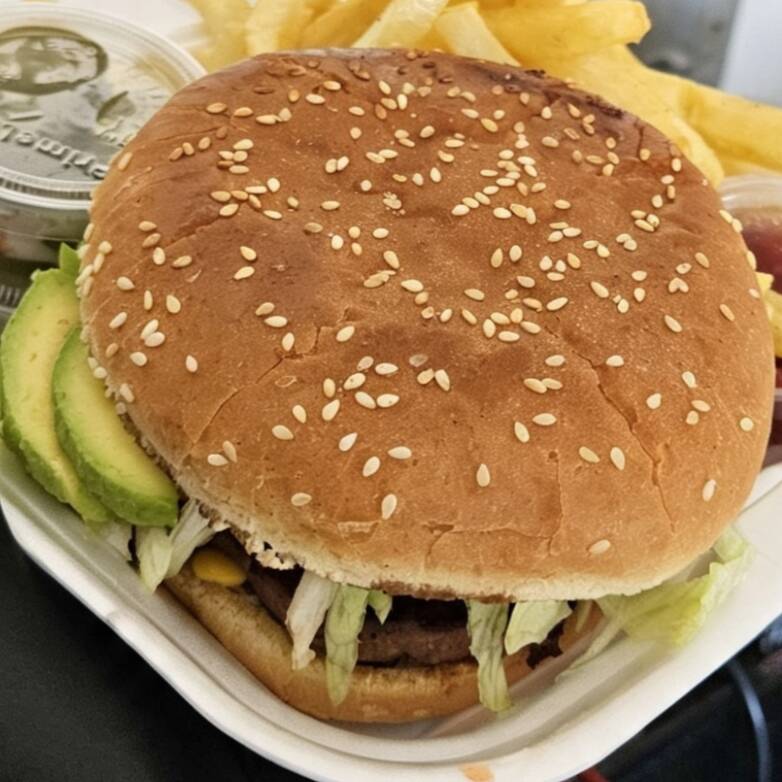Hamburguesa Aguacate con Queso