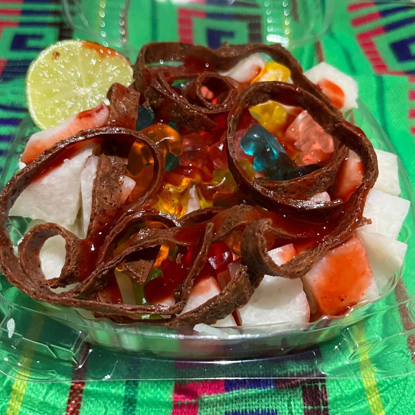 Jicama con Gomitas