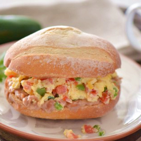 Torta a la Mexicana