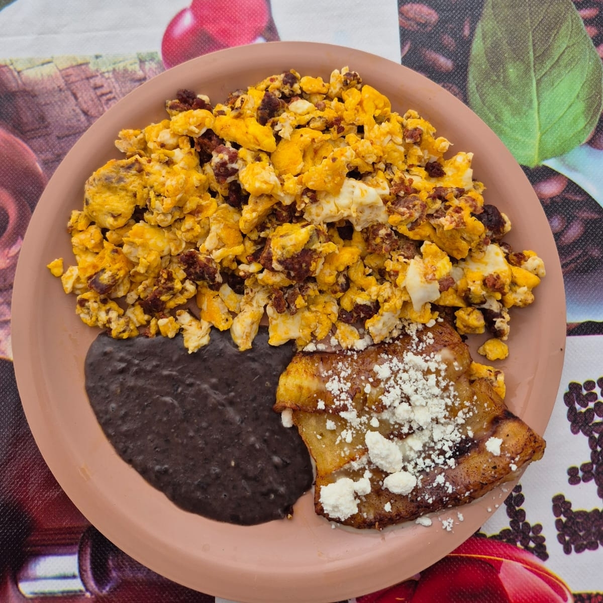 Huevo con Chorizo