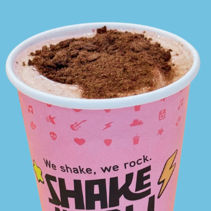 Sorvete de baunilha premium e ovomaltine extracrocante.