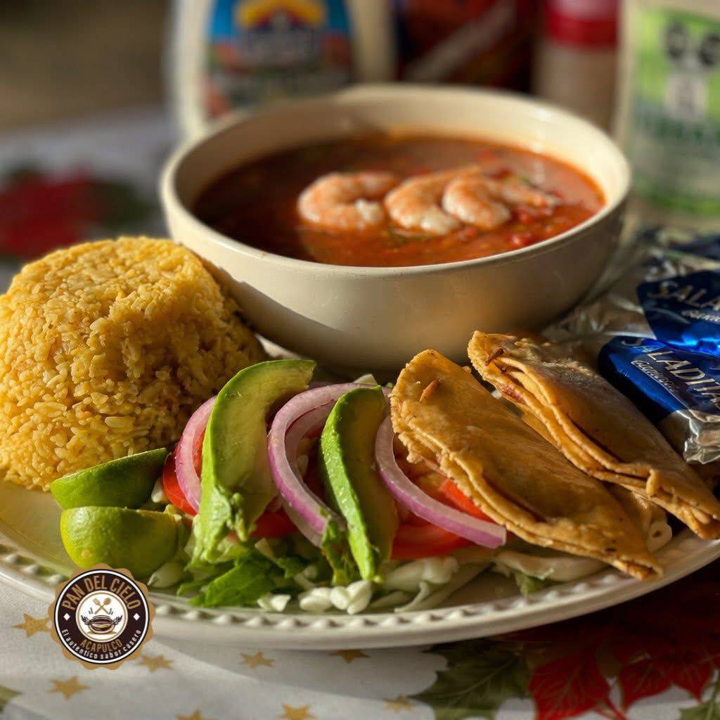 Ceviche de Pescado y Camarón