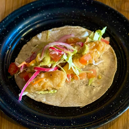 Taco con  Pescado Capeado