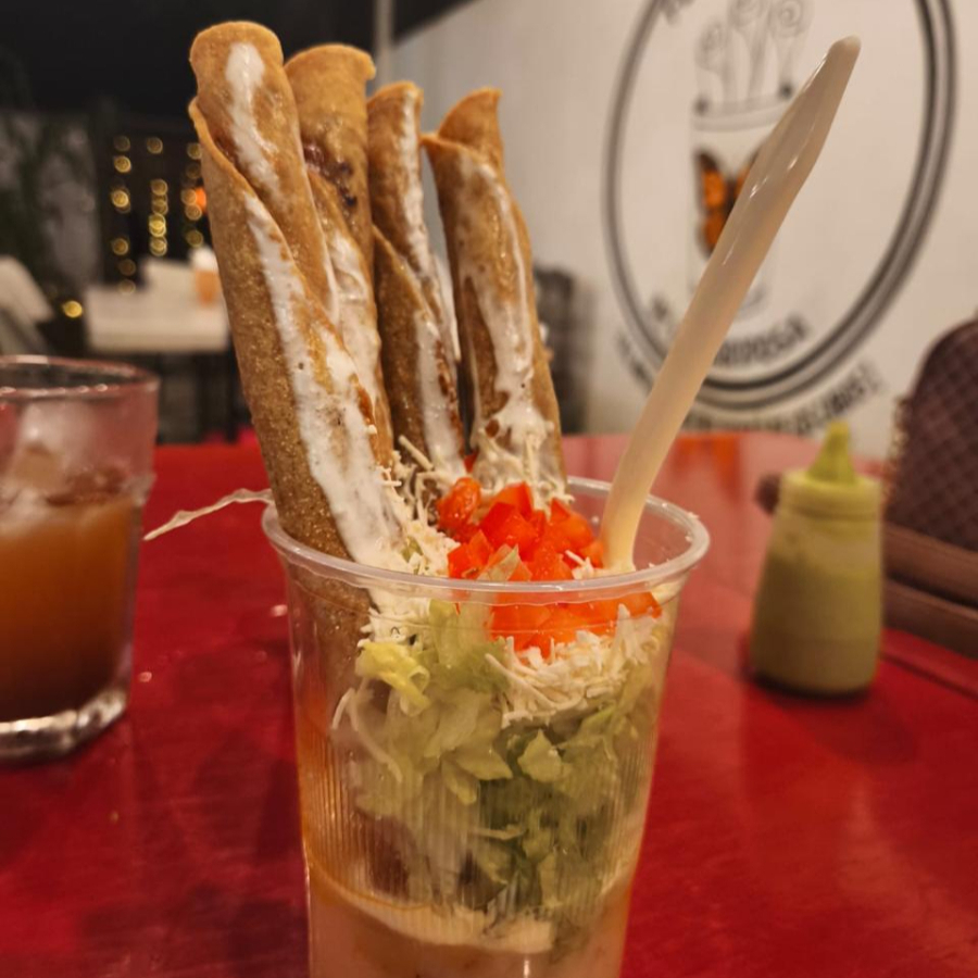 Flauta de Carne Deshebrada de Res