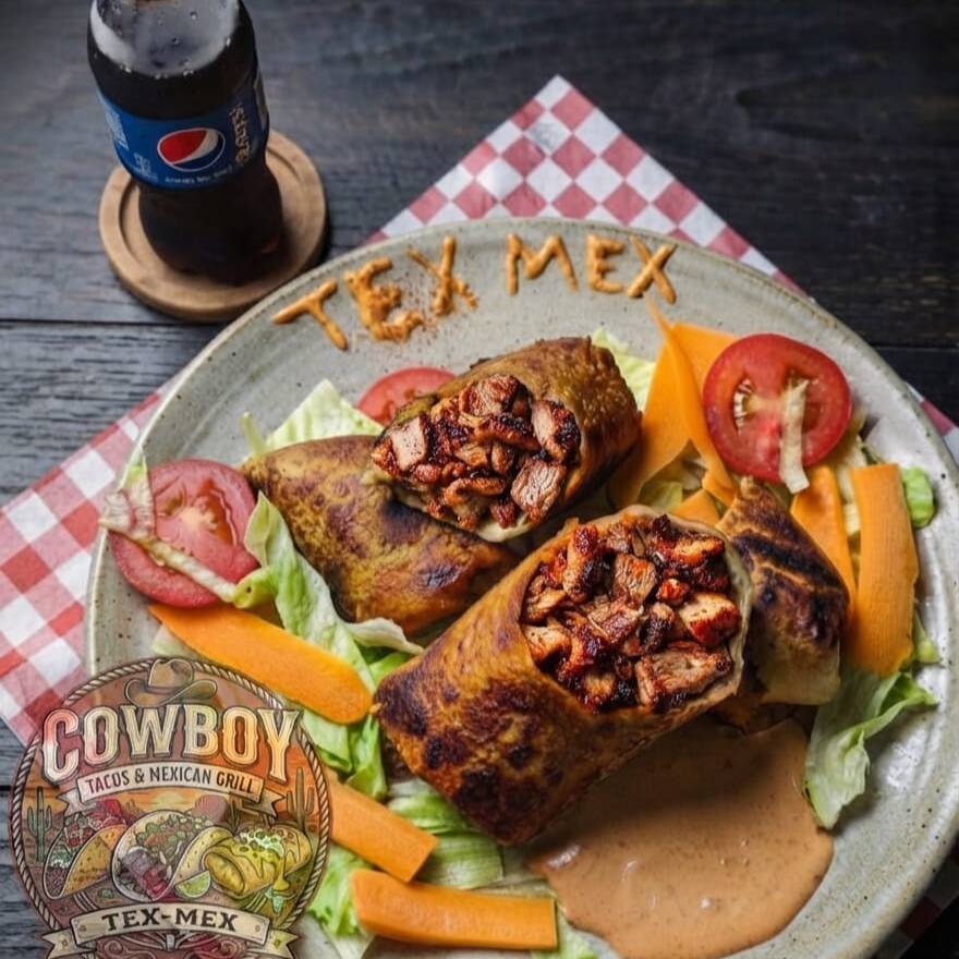 Chimichanga Carne Asada G y PEPSI 400 Ml