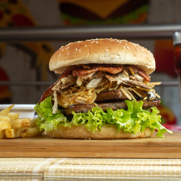 Combo Hamburguesa Doble Carne Especial