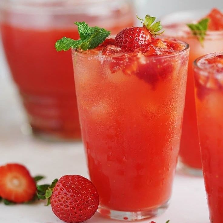 Agua de Fresa 1 Lt