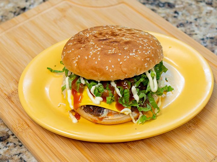 Hamburguesa Con Queso