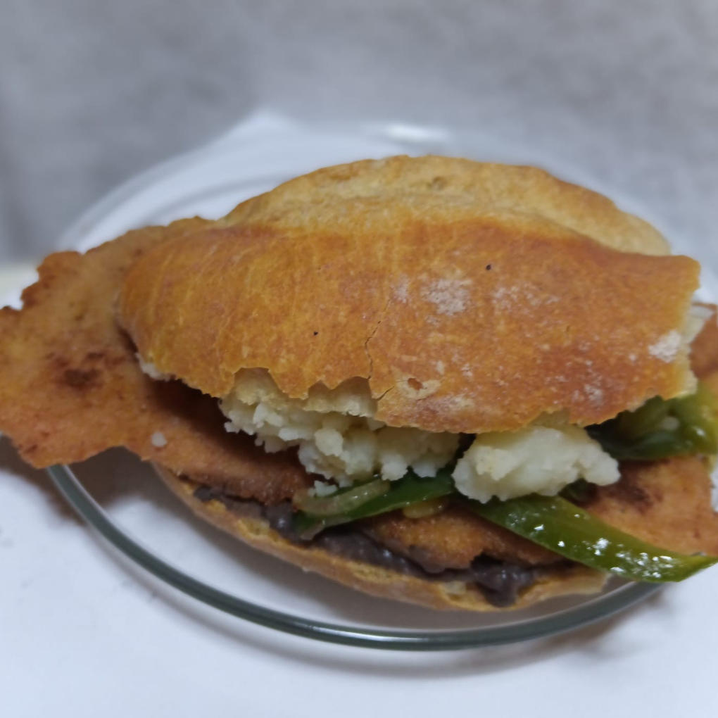 Torta de Milanesa de Pollo